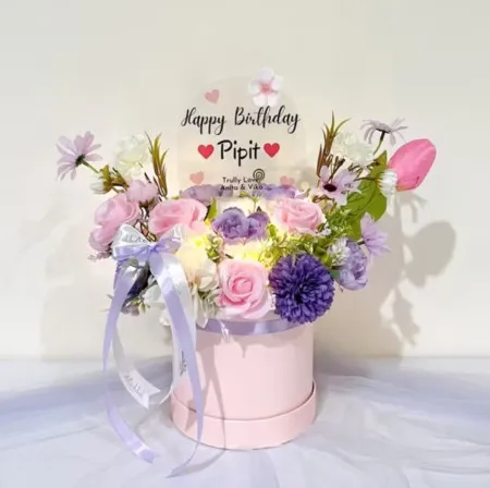 Bloom Box Akrilik Ucapan Ulang Tahun Dharmasraya